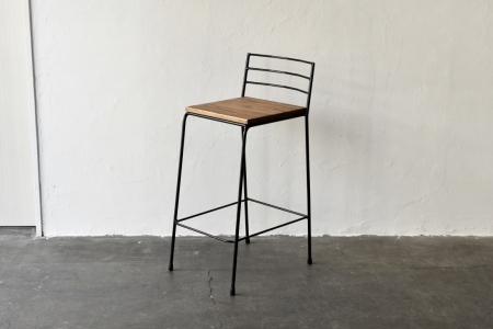 写真：アイアン家具SULK、新商品 Round bar high chair