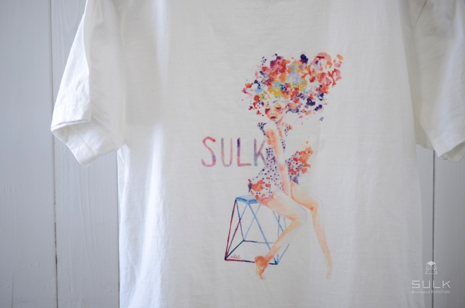 写真：SULK × silsil collaboration T-shirt