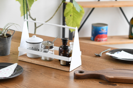 写真：SPICE HOLDAR – wide