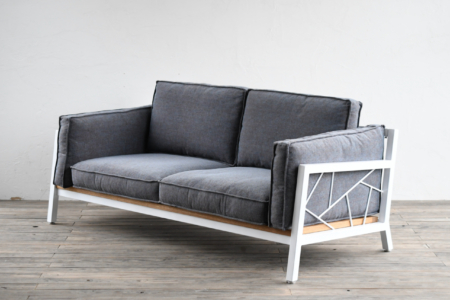 写真：SULKSOFA – spider web #1