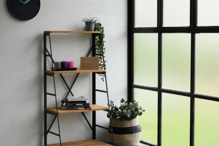 写真：STAIRS SHELF