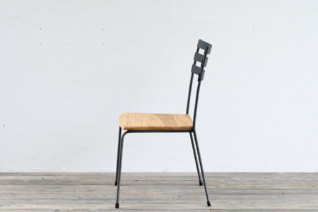 写真：BASIC CHAIR – Wood Seat