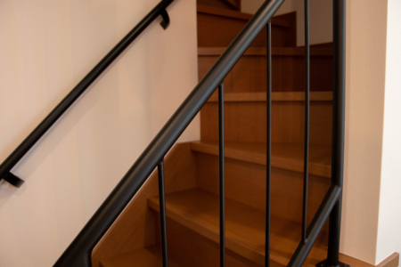 写真：大阪府堺市 　I様邸　階段、吹抜手摺