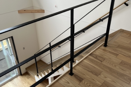 写真：大阪府和泉市 M様邸　階段、吹抜手摺