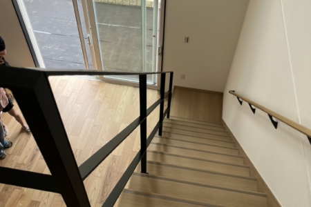 写真：大阪府和泉市 M様邸　階段、吹抜手摺