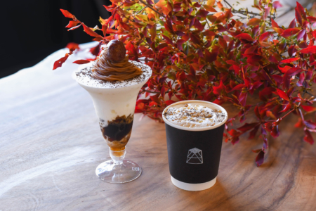 写真：期間限定ドリンク＆スイーツ「マロンラテ/マロンパフェ」11月7日スタート